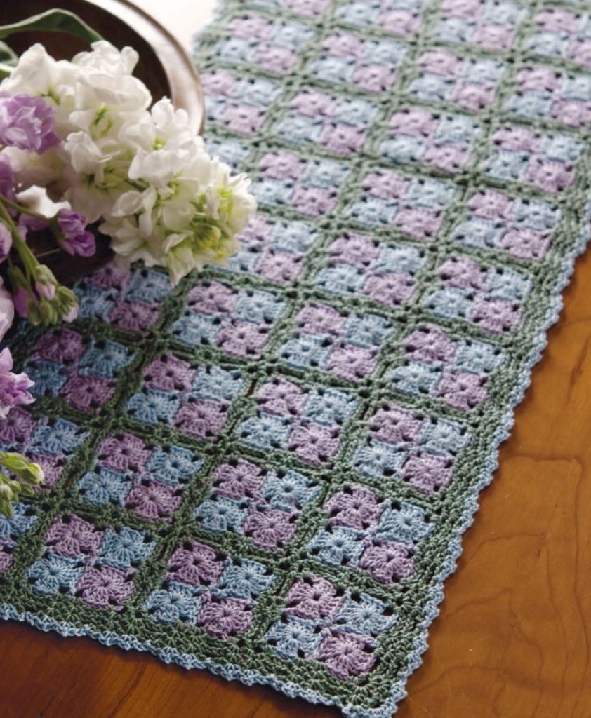 Tiny Granny Table Runner Crochet Pattern