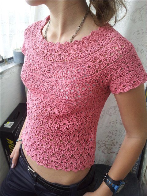 pink crochet lace top ⋆ Crochet Kingdom