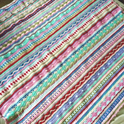 As We Go Stripy Blanket Crochet Pattern ⋆ Crochet Kingdom