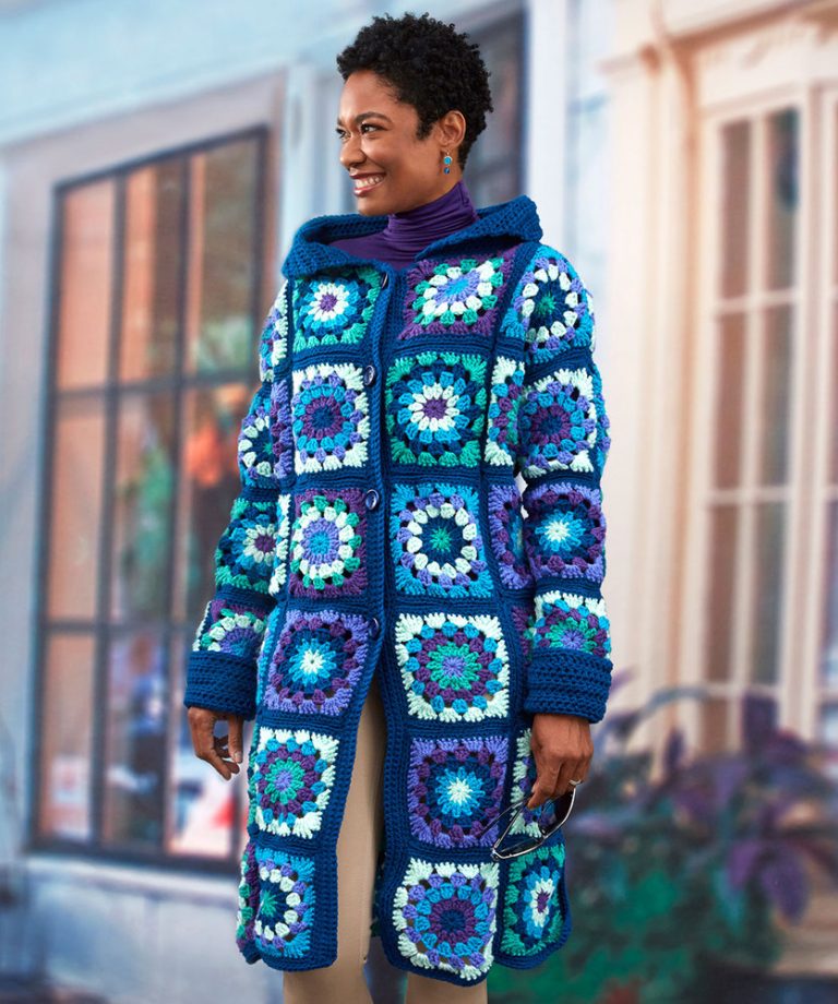 Granny Square Coat Free Crochet Patterns ⋆ Crochet Kingdom