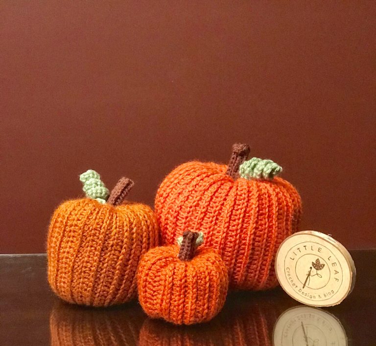 Sweater Pumpkin Free Crochet Pattern ⋆ Crochet Kingdom