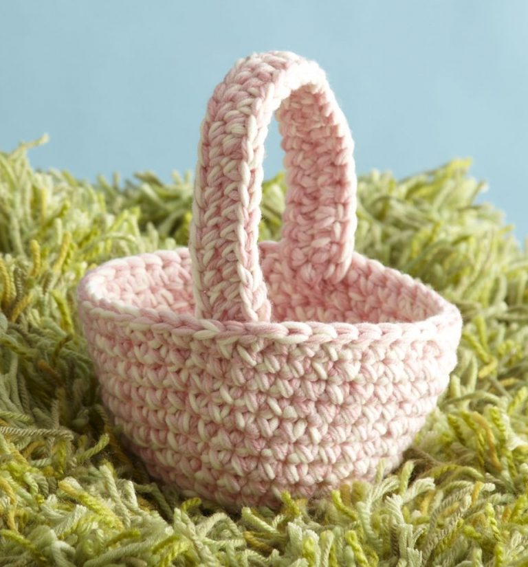 Free Easter Crochet Patterns that are Quick and Easy to Make!