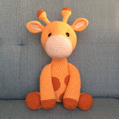 Free Amigurumi Crochet Pattern for Ginnie the Giraffe ⋆ Crochet Kingdom