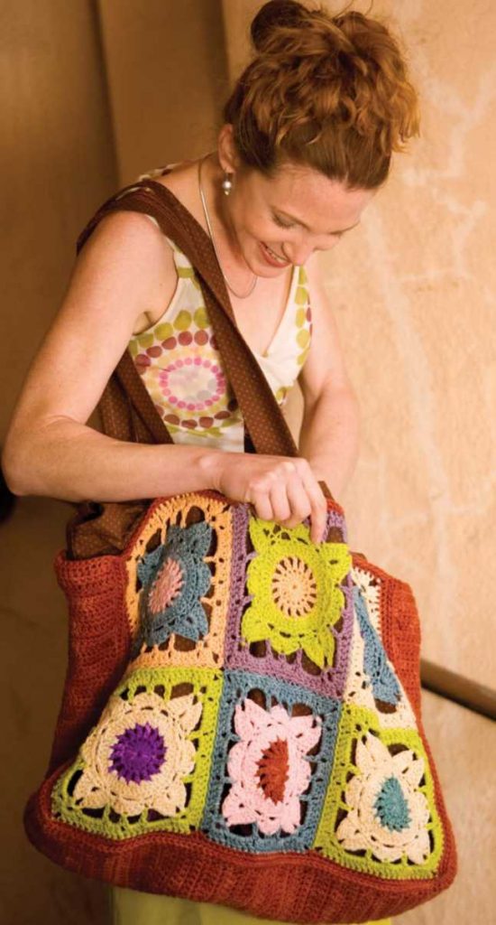 Free Crochet Pattern for a Larger than Life Bag ⋆ Crochet Kingdom