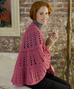 Free Crochet Pattern for a Be a Friend Shawl ⋆ Crochet Kingdom