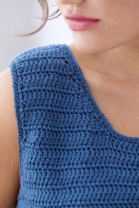 Free Crochet Pattern for a Short Hills Shell ⋆ Crochet Kingdom