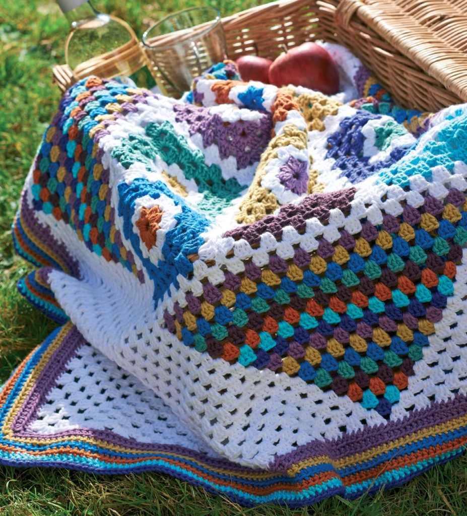 Free Granny Square Pattern Variation ⋆ Crochet Kingdom