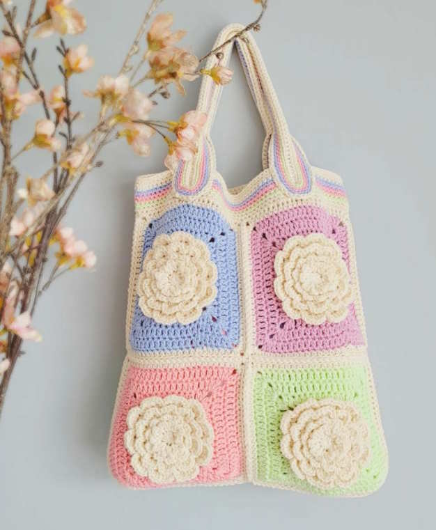 Floral Motif Granny Square Crochet Bag Pattern